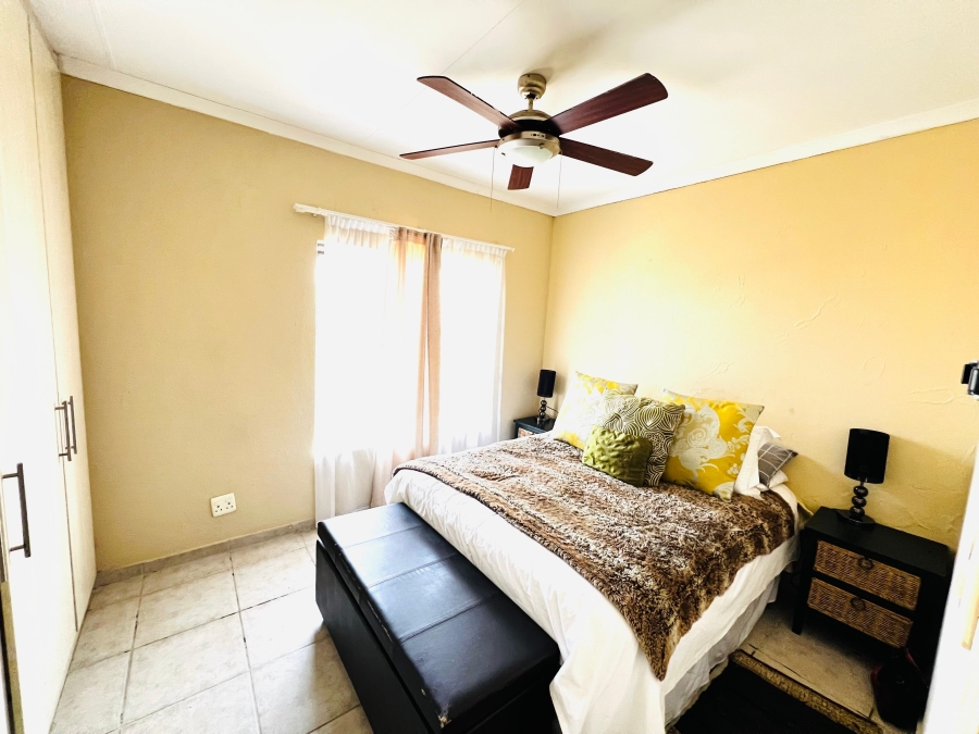 2 Bedroom Property for Sale in Stonehenge Ext 1 Mpumalanga