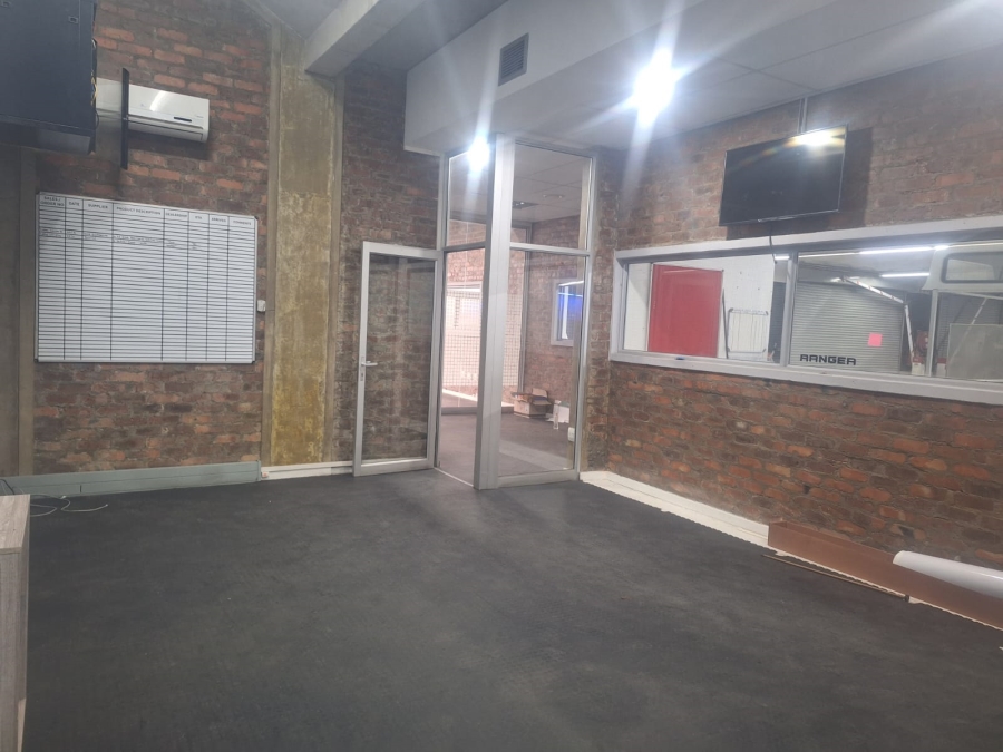 To Let commercial Property for Rent in Riverside Park Mpumalanga