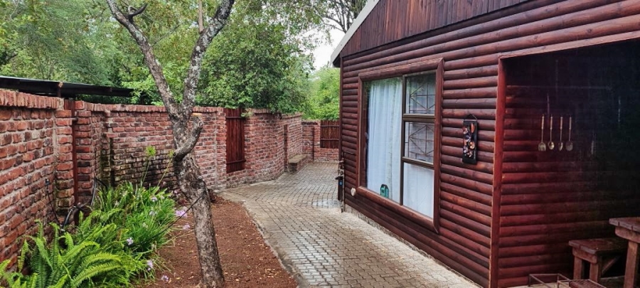 3 Bedroom Property for Sale in Marloth Park Mpumalanga