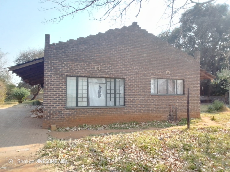 4 Bedroom Property for Sale in Eloff Mpumalanga