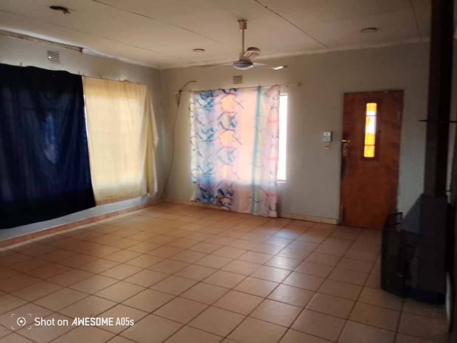 4 Bedroom Property for Sale in Eloff Mpumalanga