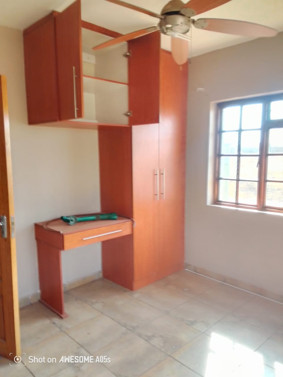 4 Bedroom Property for Sale in Eloff Mpumalanga