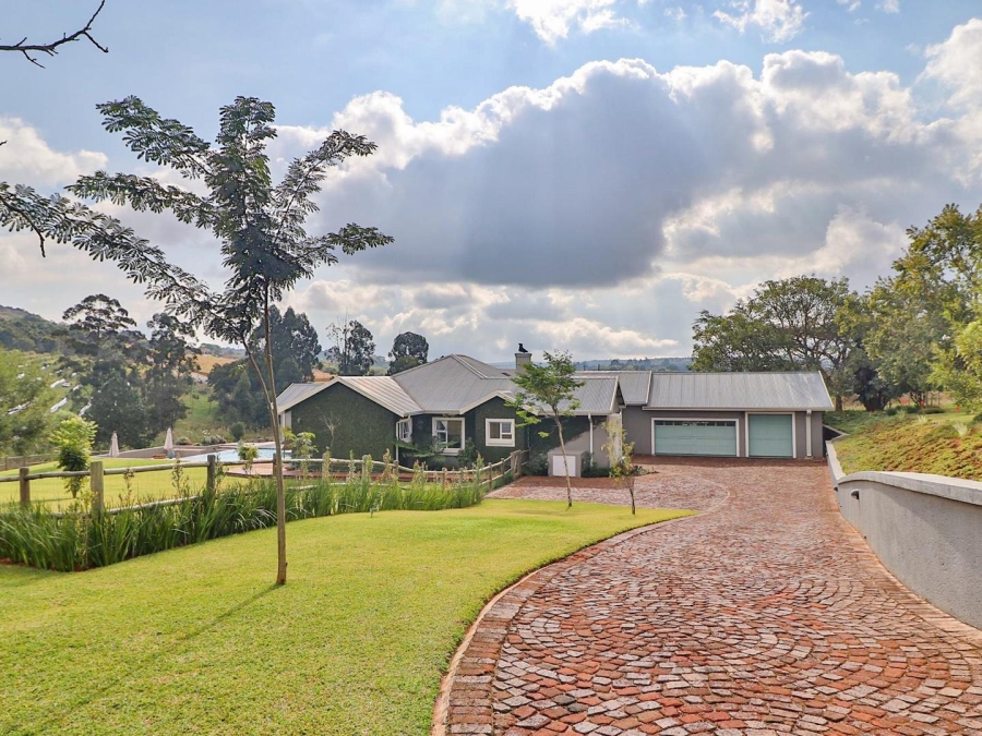 4 Bedroom Property for Sale in Summer Breeze Estate Mpumalanga