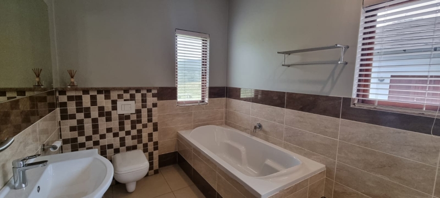 3 Bedroom Property for Sale in White River Estates Mpumalanga