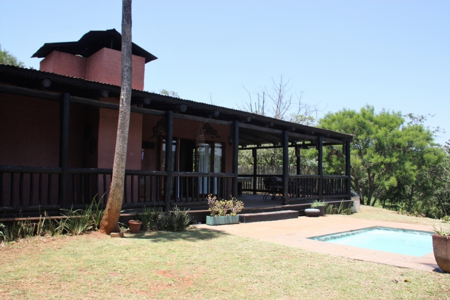 3 Bedroom Property for Sale in White River Estates Mpumalanga