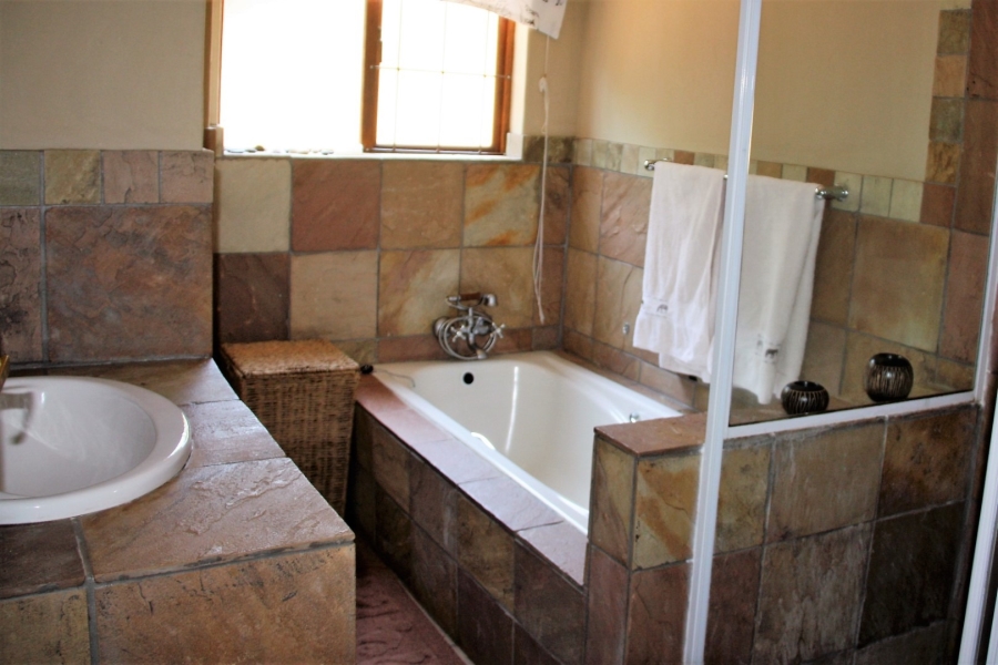 3 Bedroom Property for Sale in White River Estates Mpumalanga