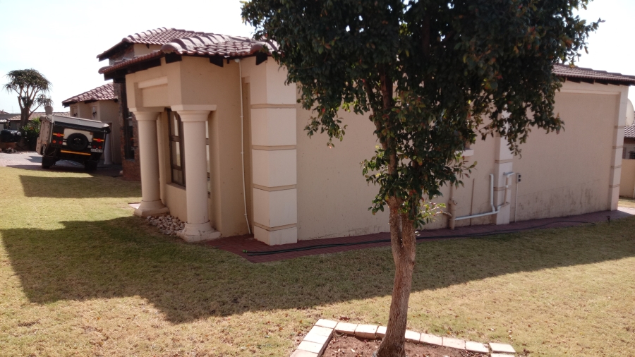 3 Bedroom Property for Sale in Model Park Mpumalanga