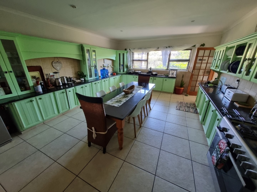 5 Bedroom Property for Sale in White River Rural Mpumalanga