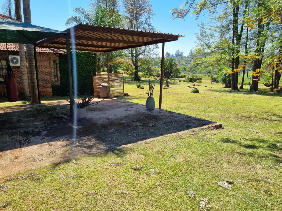 5 Bedroom Property for Sale in White River Rural Mpumalanga