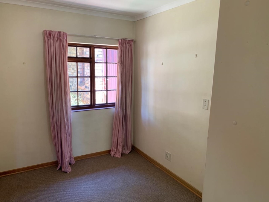 2 Bedroom Property for Sale in White River Ext 18 Mpumalanga