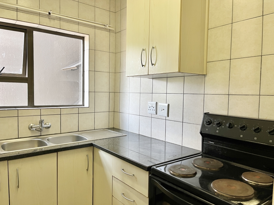 2 Bedroom Property for Sale in Sonheuwel Mpumalanga