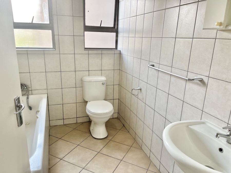 2 Bedroom Property for Sale in Sonheuwel Mpumalanga