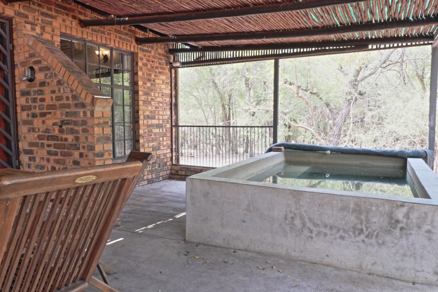 3 Bedroom Property for Sale in Marloth Park Mpumalanga