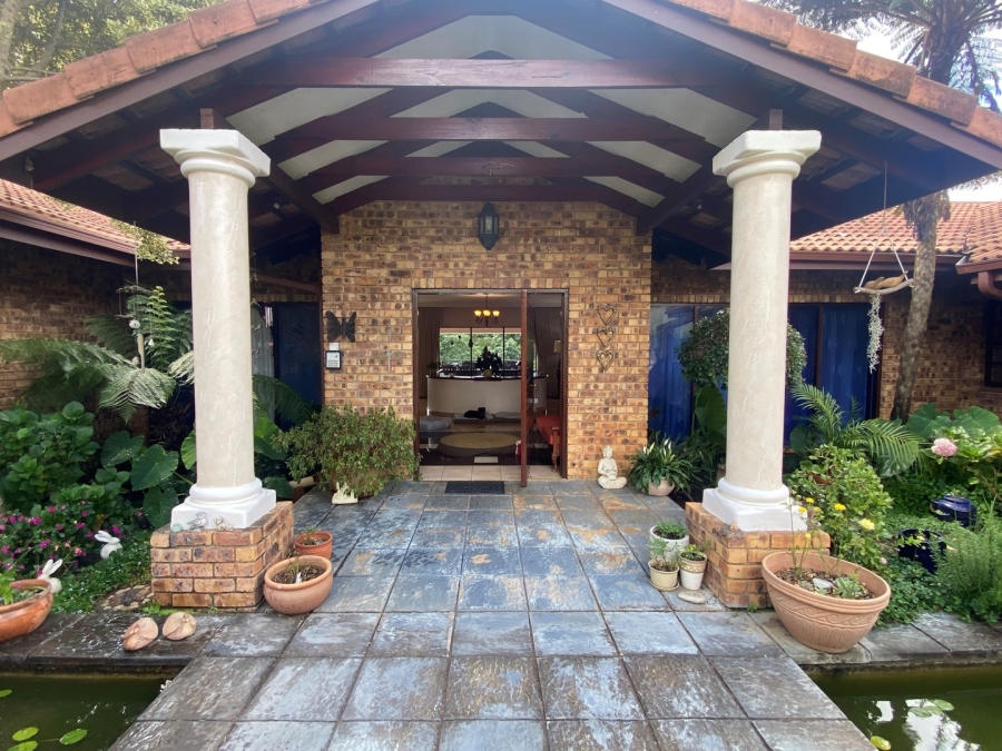 4 Bedroom Property for Sale in White River Country Estate Mpumalanga