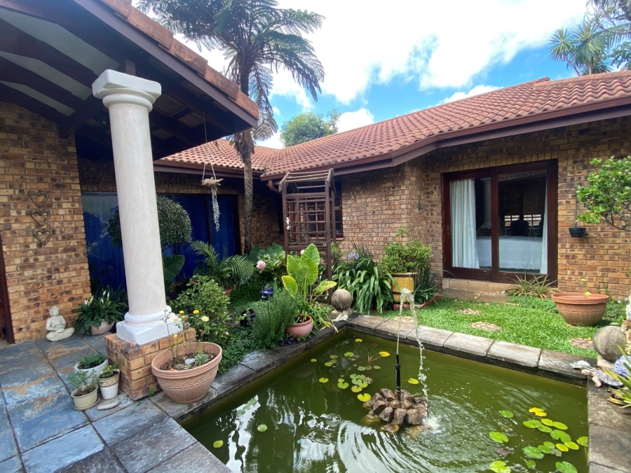 4 Bedroom Property for Sale in White River Country Estate Mpumalanga