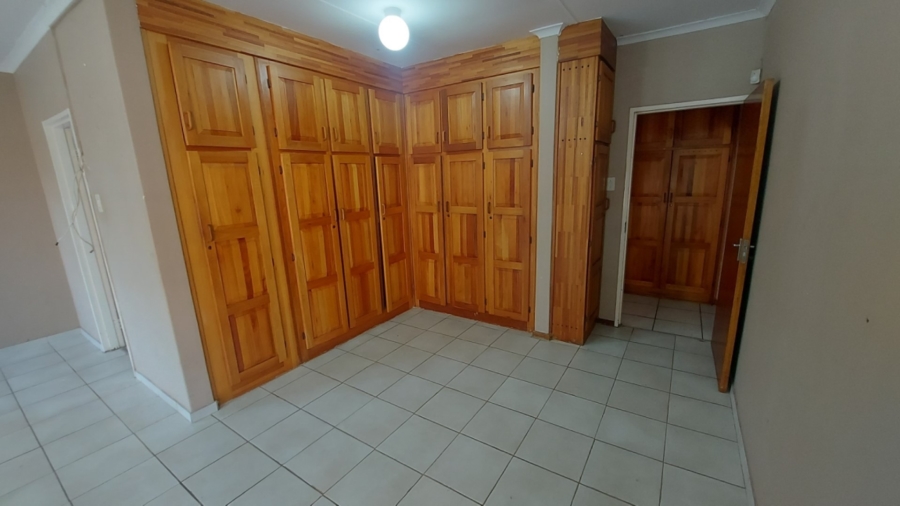 2 Bedroom Property for Sale in Kingsview Mpumalanga