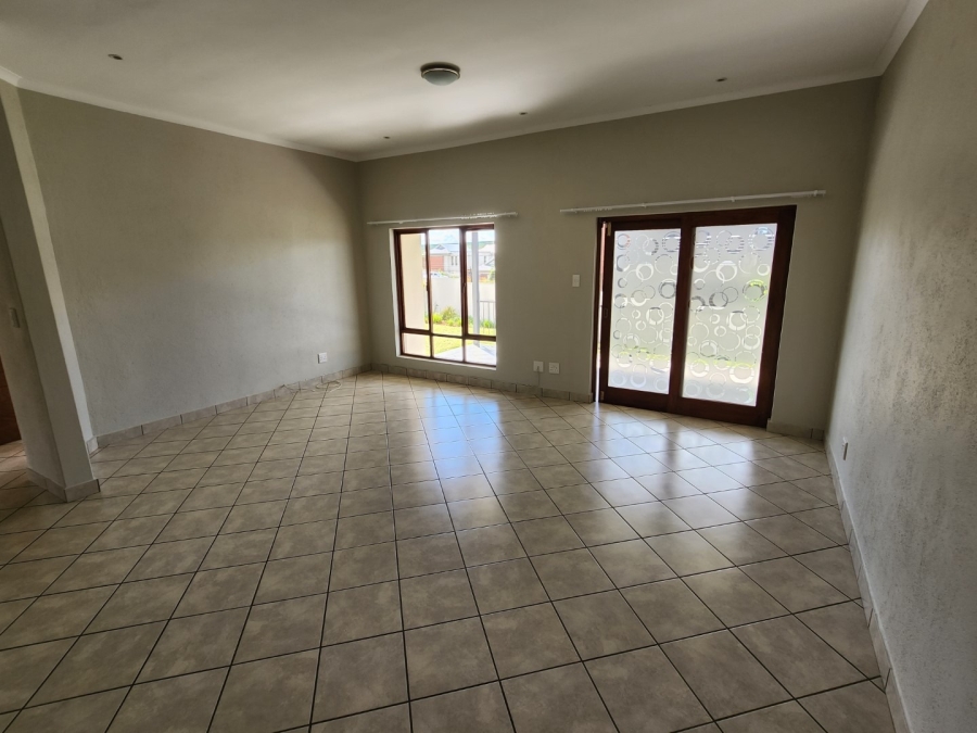 3 Bedroom Property for Sale in Fairlands Estate Mpumalanga