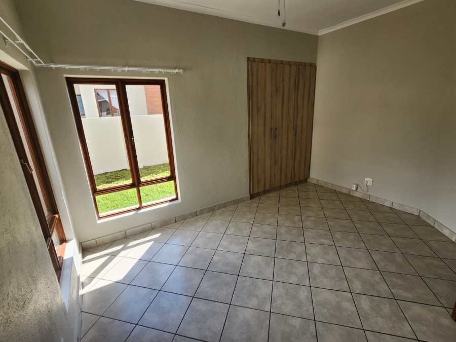 3 Bedroom Property for Sale in Fairlands Estate Mpumalanga