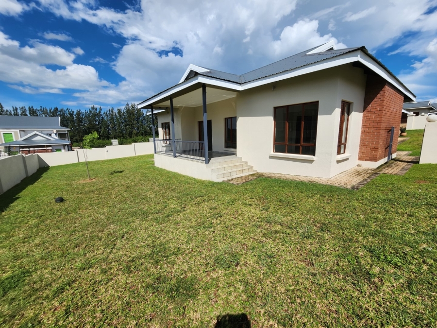 3 Bedroom Property for Sale in Fairlands Estate Mpumalanga