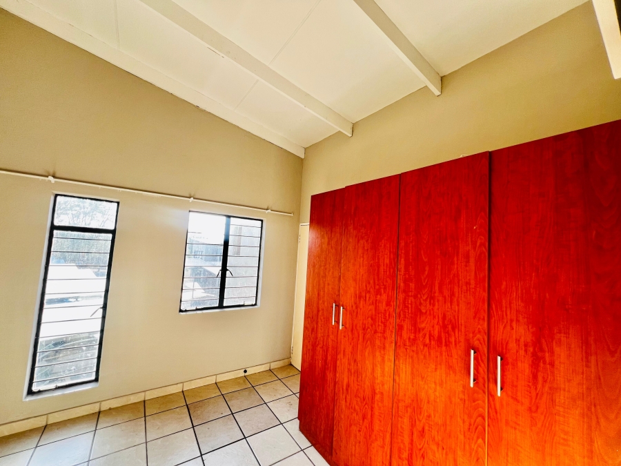 1 Bedroom Property for Sale in Nelspruit Ext 29 Mpumalanga