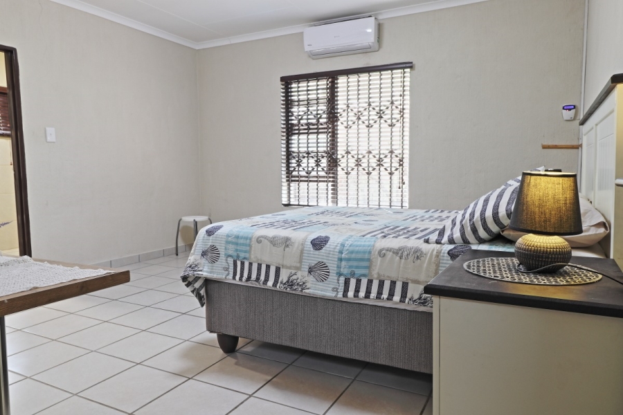 2 Bedroom Property for Sale in Marloth Park Mpumalanga