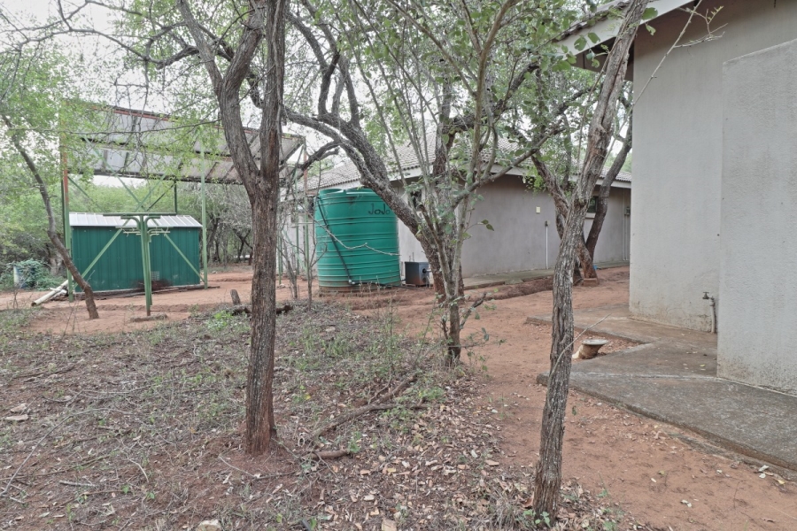 2 Bedroom Property for Sale in Marloth Park Mpumalanga