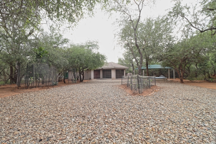 2 Bedroom Property for Sale in Marloth Park Mpumalanga