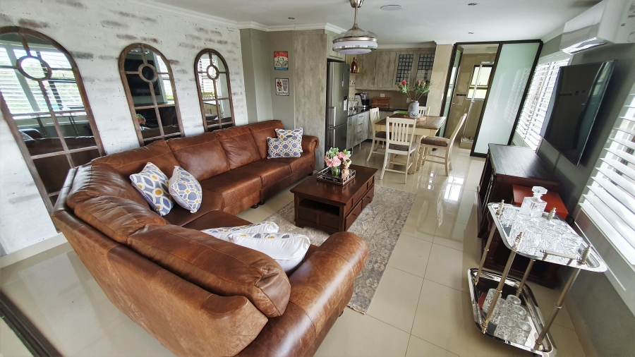 5 Bedroom Property for Sale in Riverside Park Mpumalanga