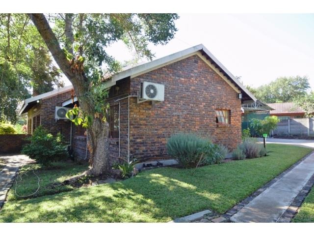 3 Bedroom Property for Sale in Hectorspruit Mpumalanga