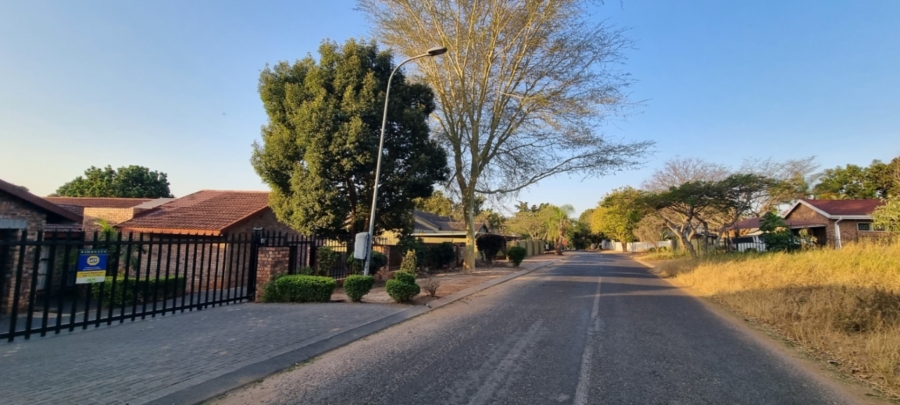 3 Bedroom Property for Sale in White River Ext 18 Mpumalanga