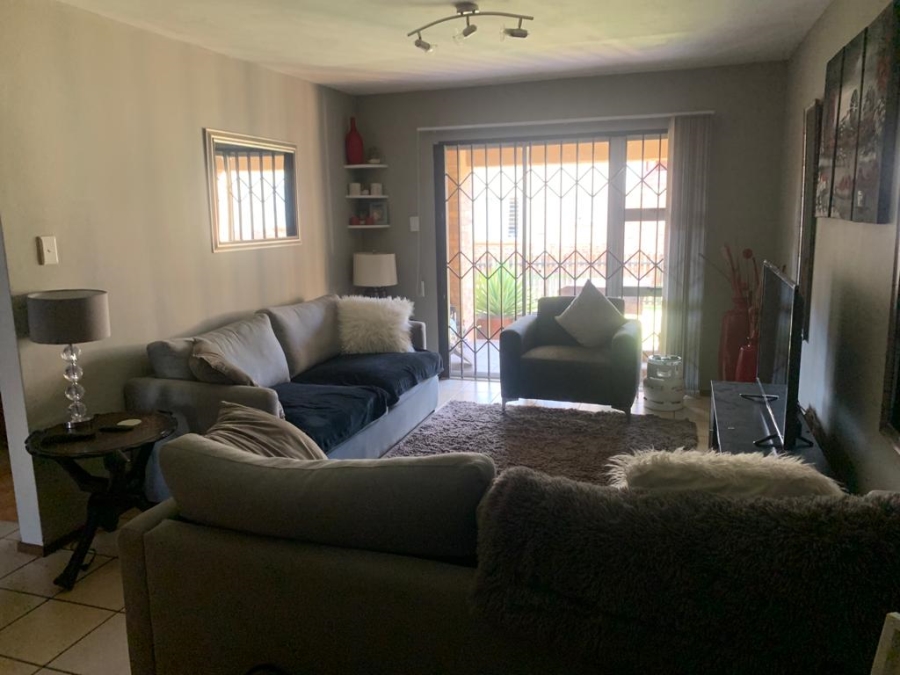 2 Bedroom Property for Sale in Reyno Ridge Mpumalanga