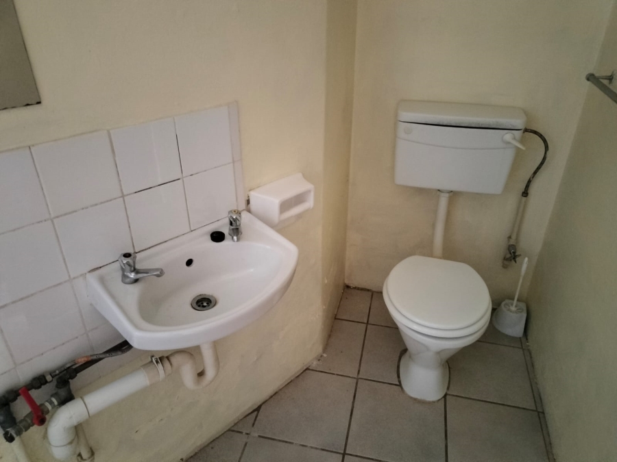 2 Bedroom Property for Sale in Barberton Mpumalanga