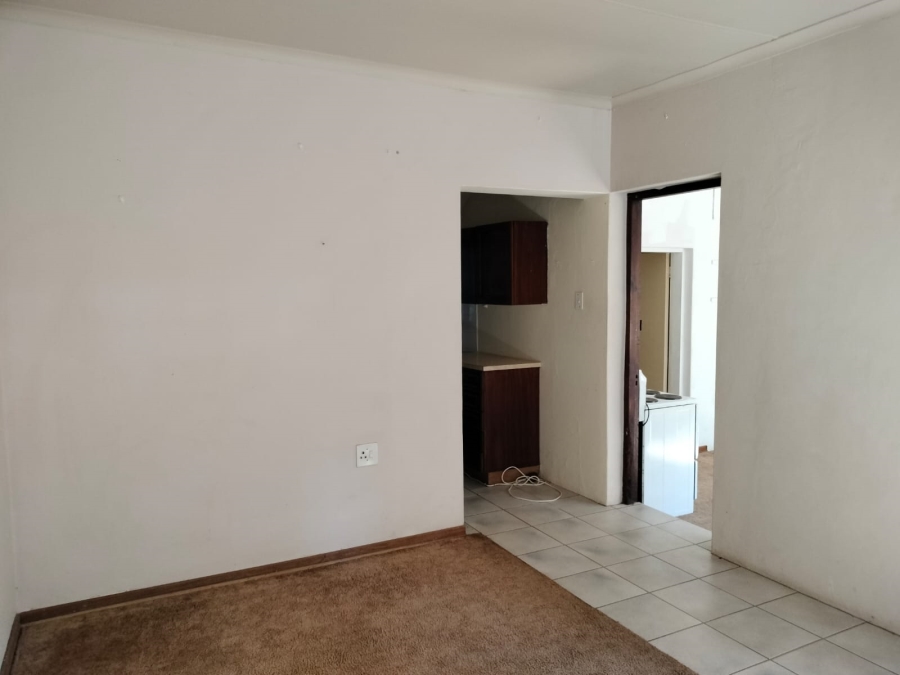 2 Bedroom Property for Sale in Barberton Mpumalanga