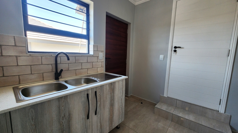 4 Bedroom Property for Sale in Elawini Lifestyle Estate Mpumalanga