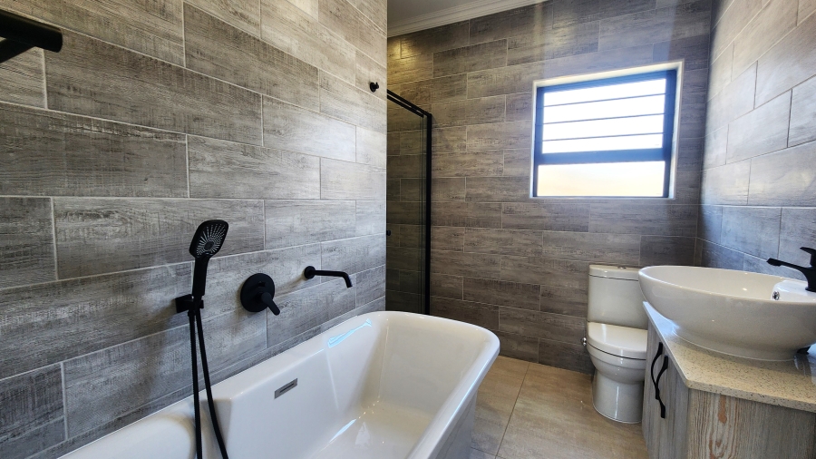 4 Bedroom Property for Sale in Elawini Lifestyle Estate Mpumalanga