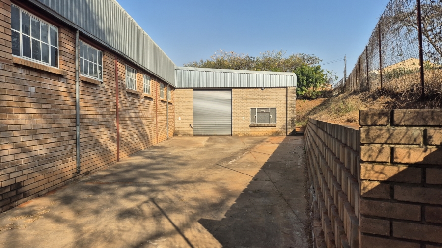 To Let commercial Property for Rent in White River Industrial Mpumalanga