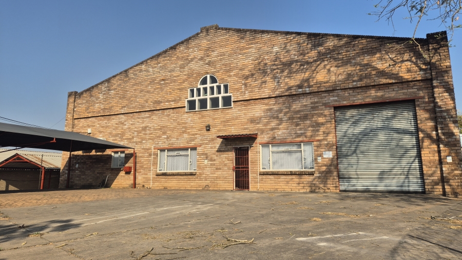 To Let commercial Property for Rent in White River Industrial Mpumalanga