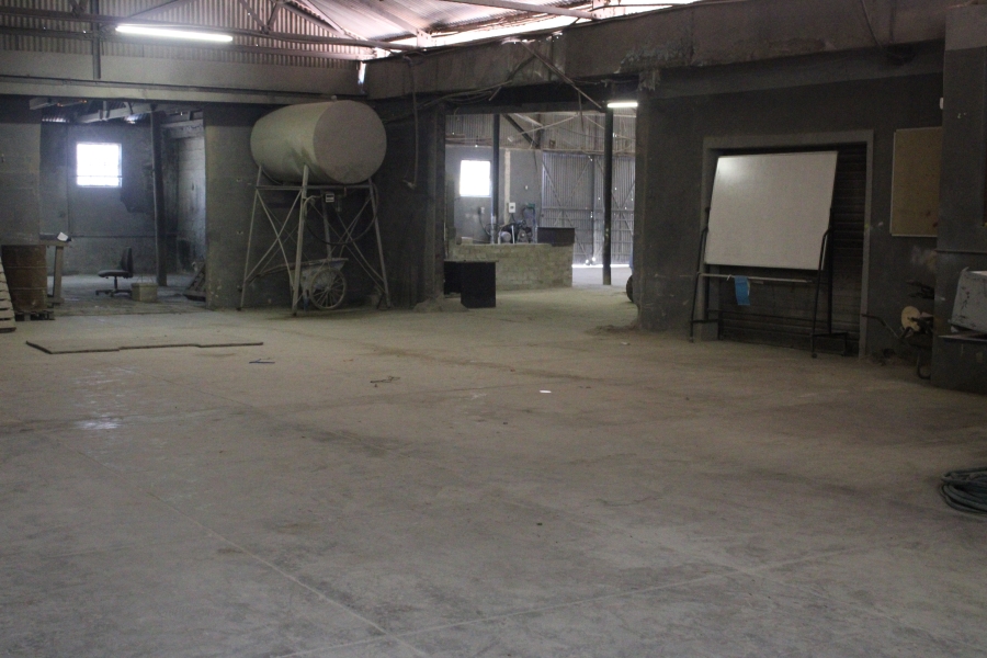 To Let commercial Property for Rent in White River Mpumalanga