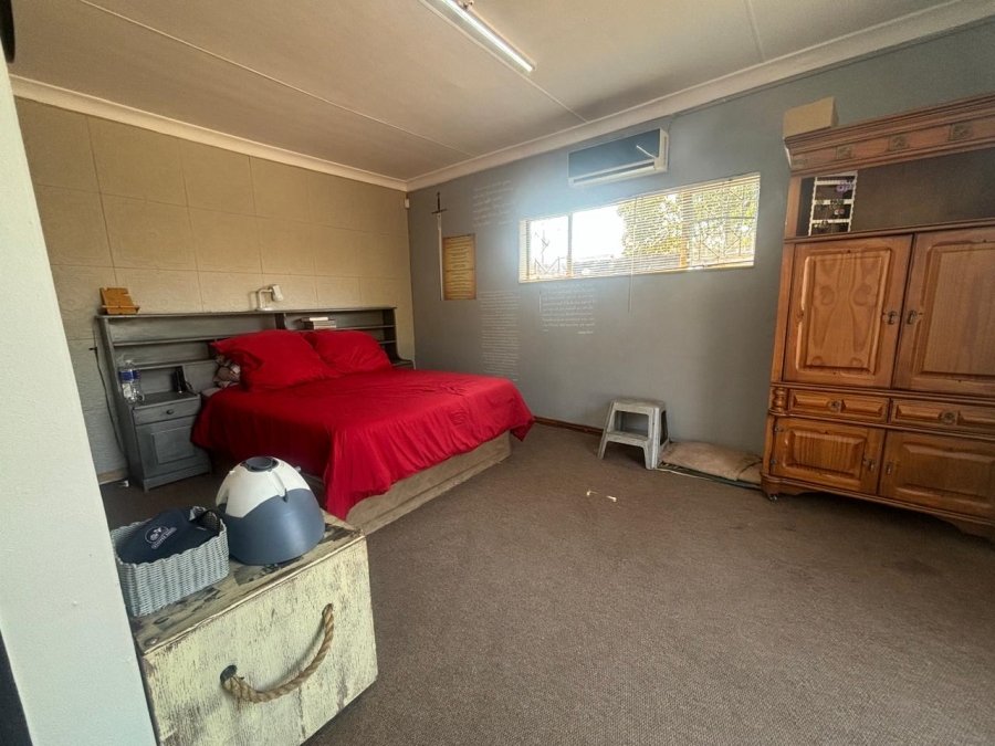 3 Bedroom Property for Sale in Witbank Ext 8 Mpumalanga