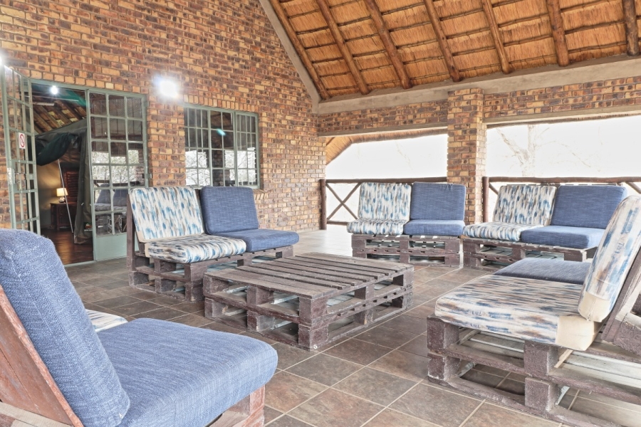 2 Bedroom Property for Sale in Marloth Park Mpumalanga