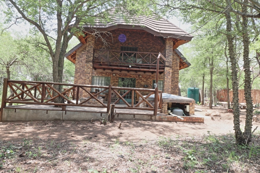 2 Bedroom Property for Sale in Marloth Park Mpumalanga