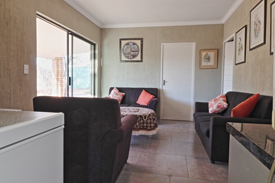 5 Bedroom Property for Sale in Marloth Park Mpumalanga