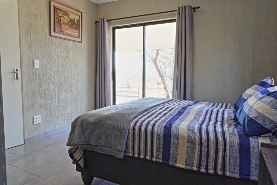 5 Bedroom Property for Sale in Marloth Park Mpumalanga