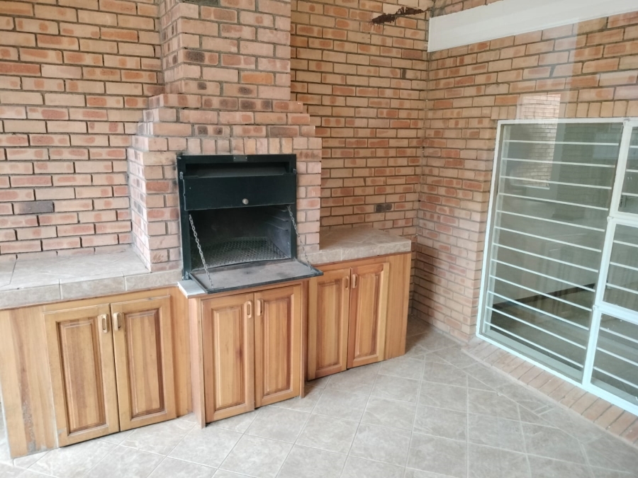 To Let 4 Bedroom Property for Rent in Steiltes Mpumalanga