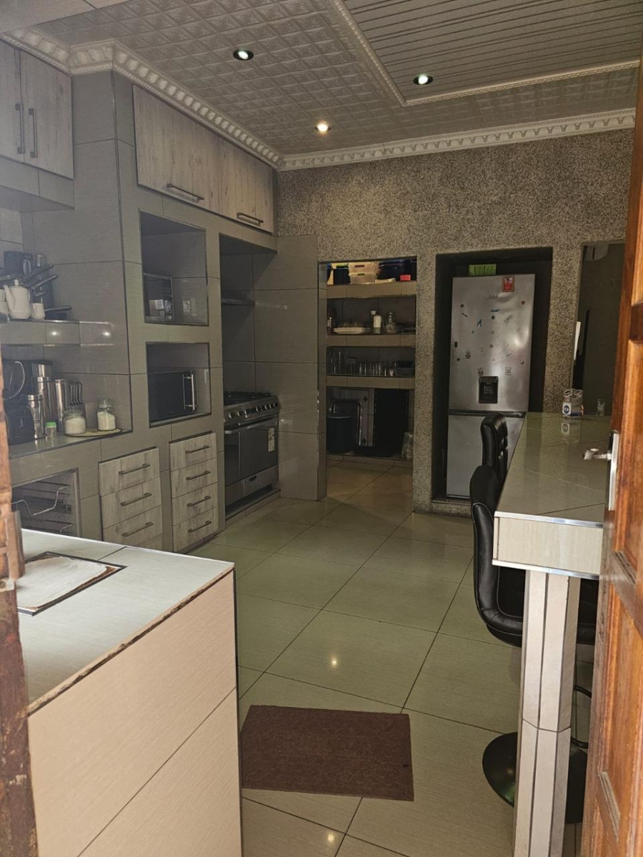 3 Bedroom Property for Sale in Pienaar Mpumalanga