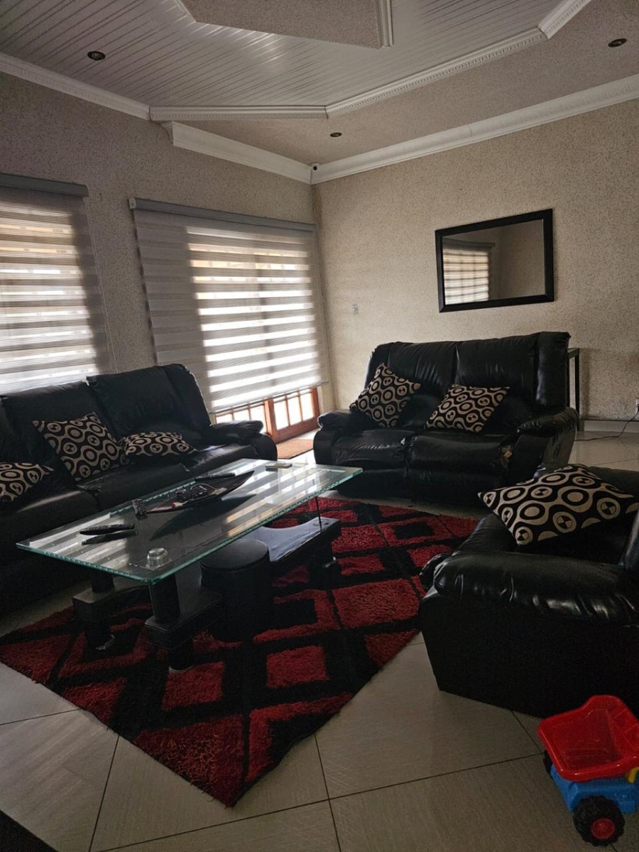 3 Bedroom Property for Sale in Pienaar Mpumalanga