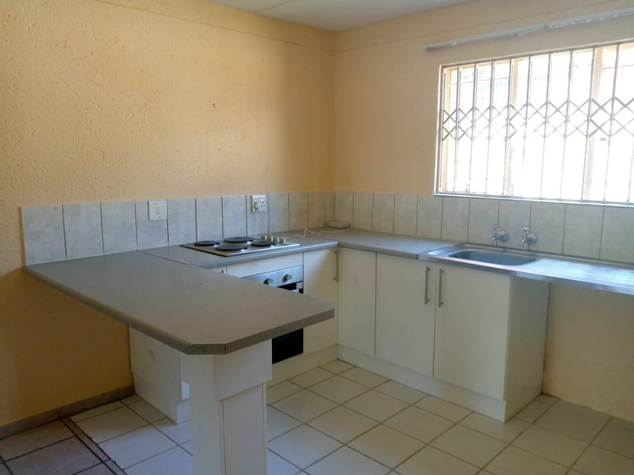 To Let 2 Bedroom Property for Rent in West Acres Mpumalanga