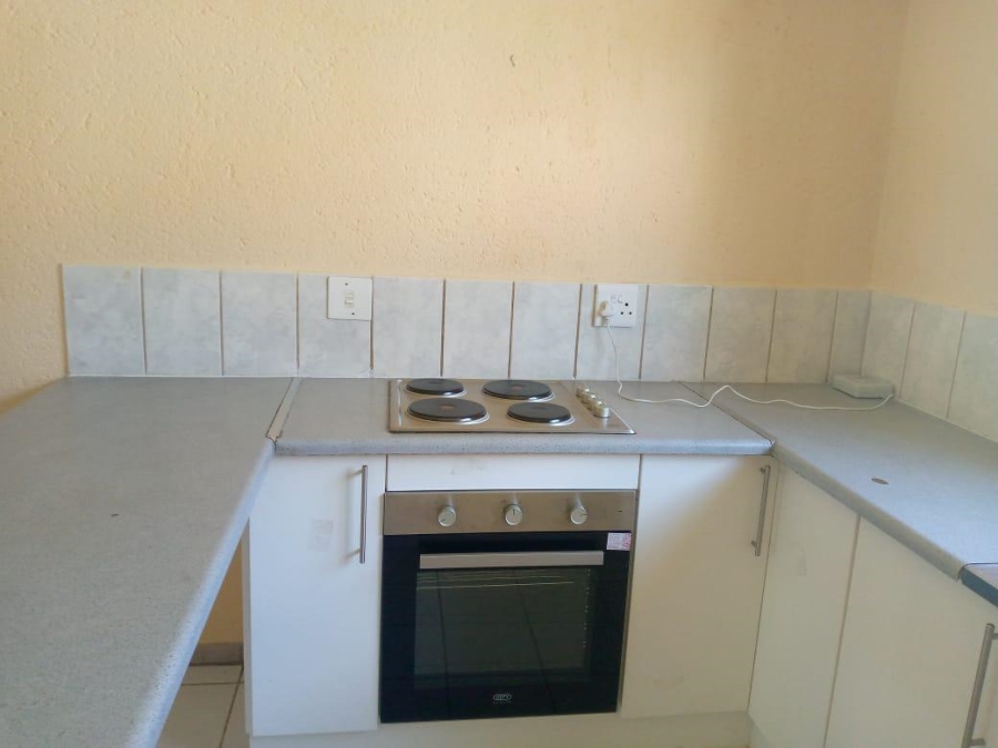 To Let 2 Bedroom Property for Rent in West Acres Mpumalanga