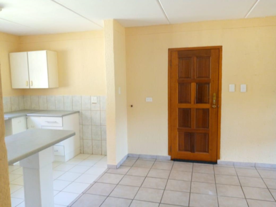 To Let 2 Bedroom Property for Rent in West Acres Mpumalanga