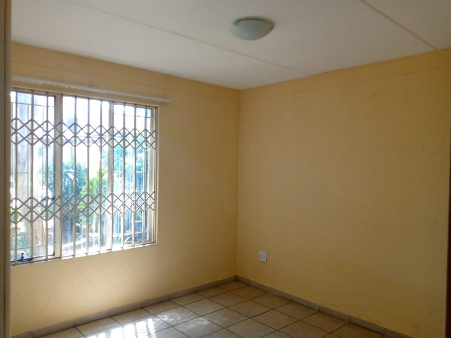 To Let 2 Bedroom Property for Rent in West Acres Mpumalanga